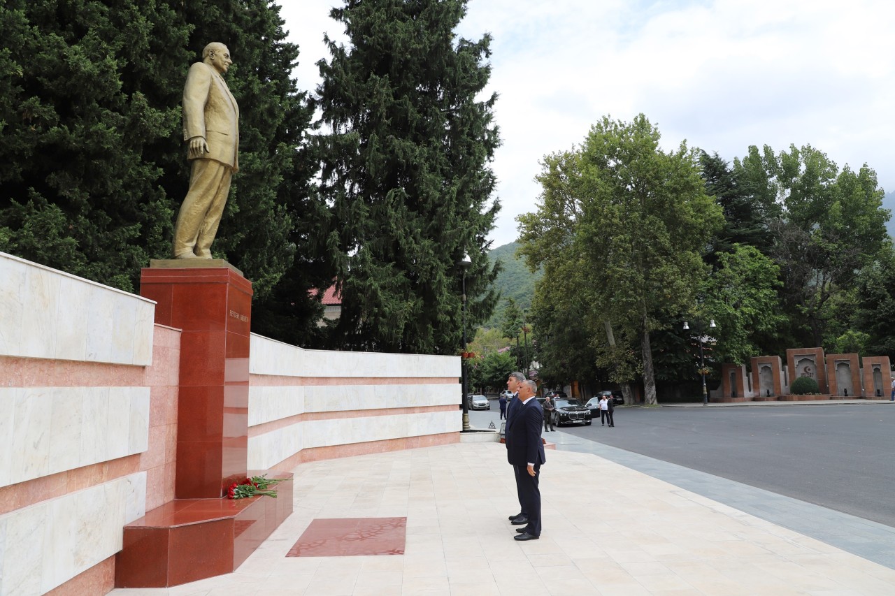 Mürsəl İbrahimov Qaxda vətəndaşları qəbul etdi - FOTOLAR